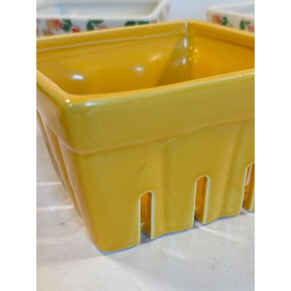 BIEN BEAU Ceramic Berry Basket Farmhouse Fruit Baskets Stoneware Harvest - Picture 9 of 10